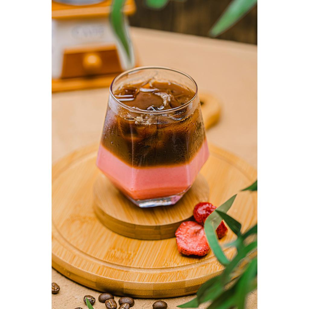 Strawberry latte